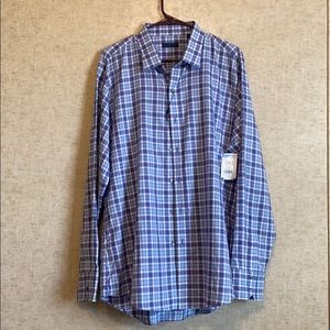 Long sleeved blue checkered shirt